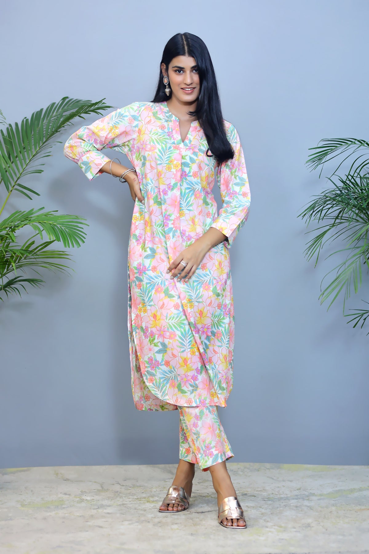 Light Pink floral print Cotton Co-ord Set / Kurta Pant- Set of 2