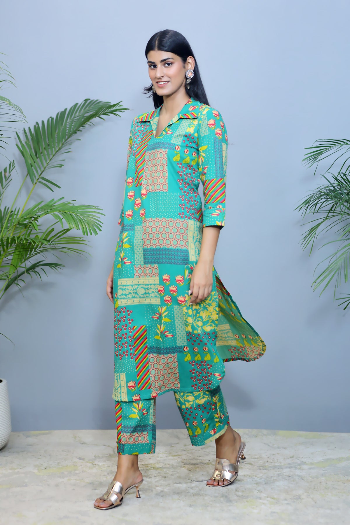 Parrot green Printed Cotton Co-ord Set/ Kurta Pant - Set of 2