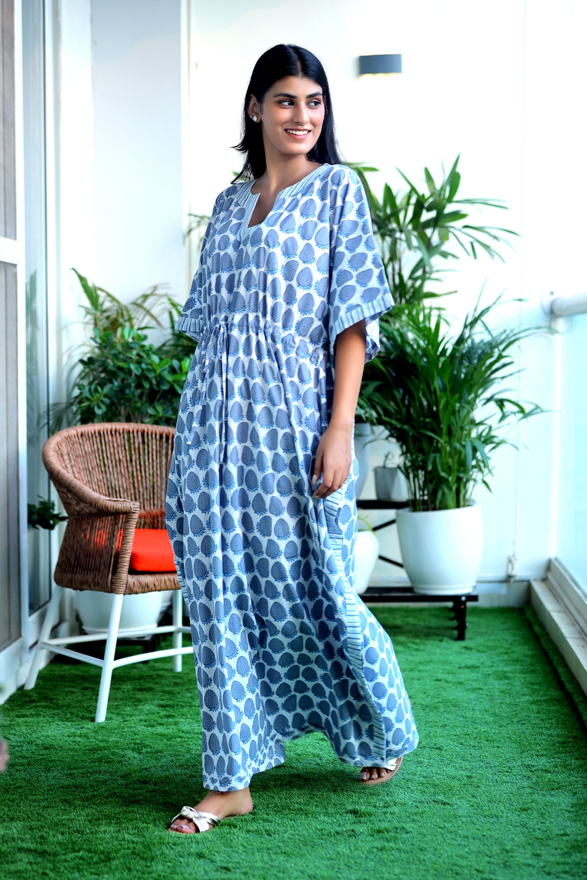 White and Blue Cotton Kaftan